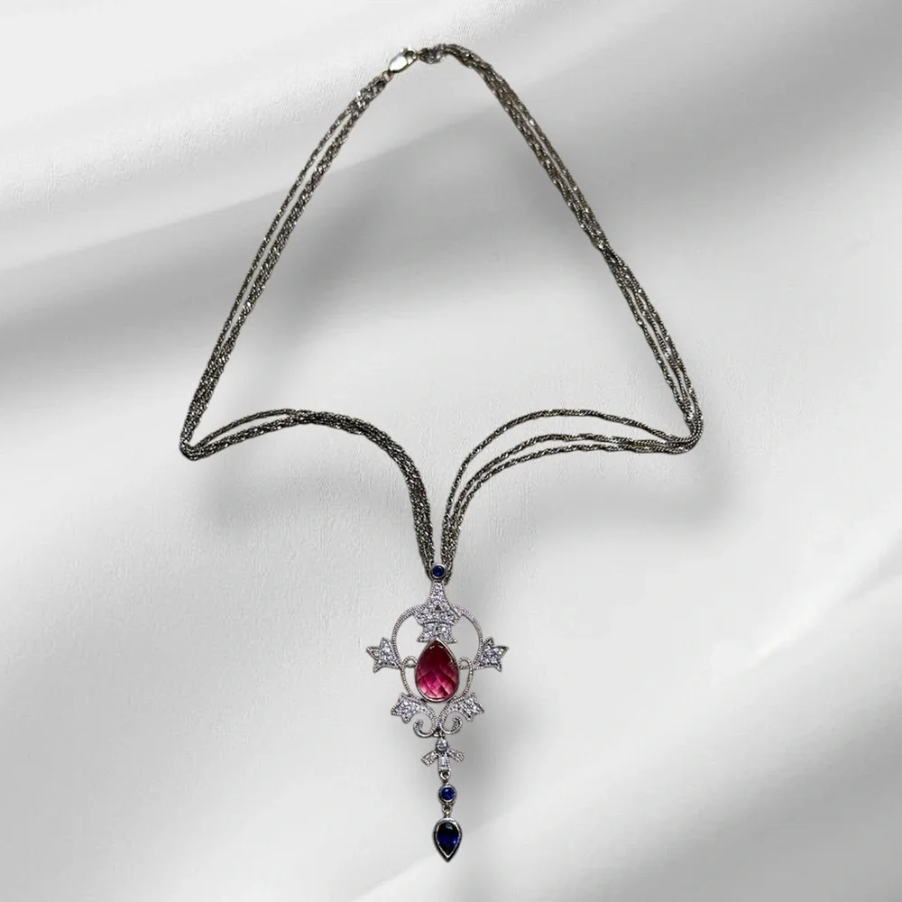 Cute like new stainless pendant w chain faux stones very pretty 18” - Picture 4 of 5